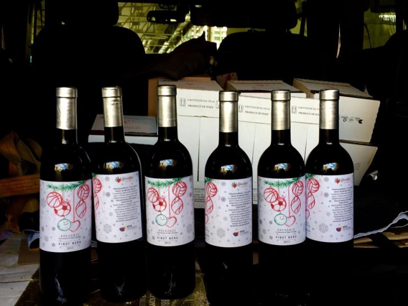 AUXILIA_ETICHETTA_VINO_03 AUXILIA_ETICHETTA_VINO_03